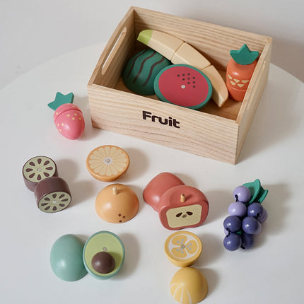 Export Nordic children's simulation food solid wood toys kitchen kitchenware magnet fruit and vegetable cutting toys