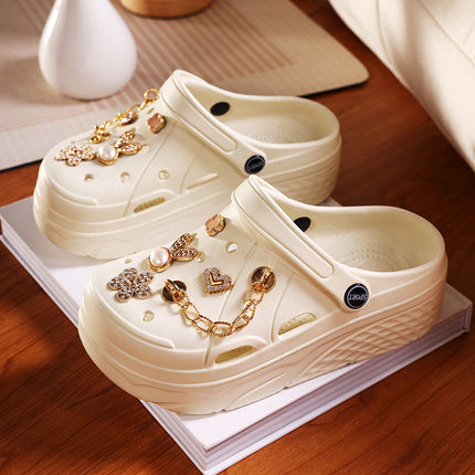 Cute Cartoon Plastic Shoes, Flower Hole Shoes, Women's Summer Outer Wear, Non-Slip Toe-Toe Slippers, Fashionable Casual Sandals
