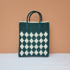 Diamond grid dark green (large)