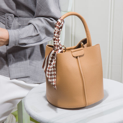 PU Bucket Bag Cylindrical / Sac Seau PU Cylindrique