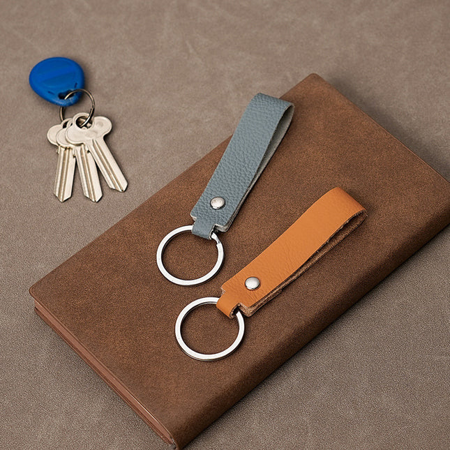 Spot Retro Cowhide Rope Leather Keychain Car Men and Women Personality Creative Leather Key Chain Pendant Key Rope
