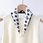 25-Five-pointed star black edge (pearl silk scarf)