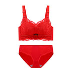 Red suit / 32/70ab through cup