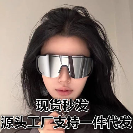 Road Cycling Glasses Winter Windproof Motorcycle Goggles for Men and Women Outdoor Mountaineering Sunglasses All-In-One
