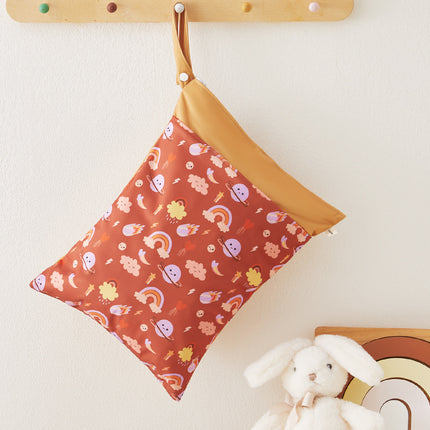 Ins Baby Room Decoration Sleeping Bear Storage Hanging Bag Baby Diaper Bag Wetbag Dry and Wet Separation 30*40