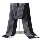 Black and gray plaid / Above 175cm