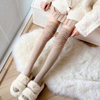 Khaki color / One size fits all 34-41 [calf pile socks]