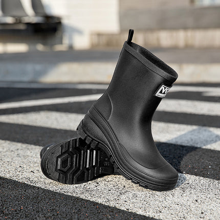 Cross-Border New Mid-Calf Rain Boots for Women, Suitable for Outdoor Wear, Car Washing, Waterproof, Kitchen Work, Non-Slip, Soft-Soled Rubber Shoes