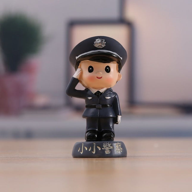 Resin Crafts Small Police Officer Exquisite 3D Figurine Decoration Special Forces Car Dashboard Ornament