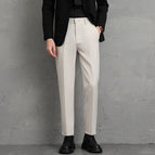 Beige trousers / 28