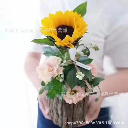 Bark Flower Basket Handmade / Panier Floral Écorce Fait Main