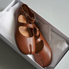 Dark brown / 35