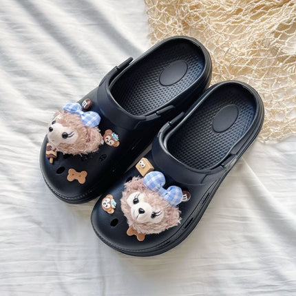 Cute Cartoon Shirley Rose Clogs for Women, 2026 Summer New Style, Outdoor Thick-Soled Slippers with a Soft Stepping Feel, Trendy Closed-Toe Sandals