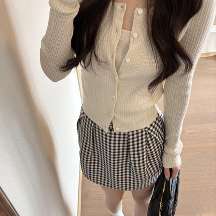 2026 New Early Spring Outfit: a Complete Set of Korean-Style Gentle Knit Cardigan and Plaid Suspender Skirt Set