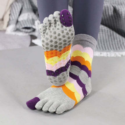 2025 new yoga socks non-slip professional women's five-finger socks pilates socks indoor sports fitness toe socks