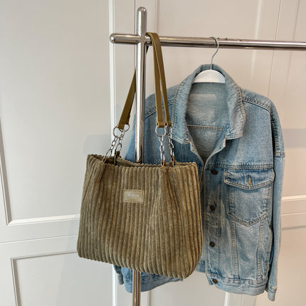 Large-Capacity Corduroy Chain Armpit Bag Tote Bag Women's Bag 2025 New Autum Trendyy Shoulder Commuter Bag