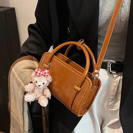 This Year's Popular Niche Design Small Bags for Women 2025 New Korean Style Fashion Ins Satchel Shoulder Small Square Bag