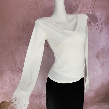 Ancola Red Sexy Pure Desire Style Lace Top Autumn and Winter New Brushed fleece-lined Thickened Cross V-neck Base Shirt
