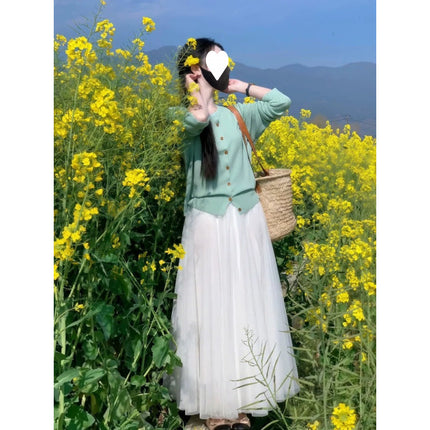 2025 new super hot spring dress with a set of ootd wear green sweater two-piece dress for women