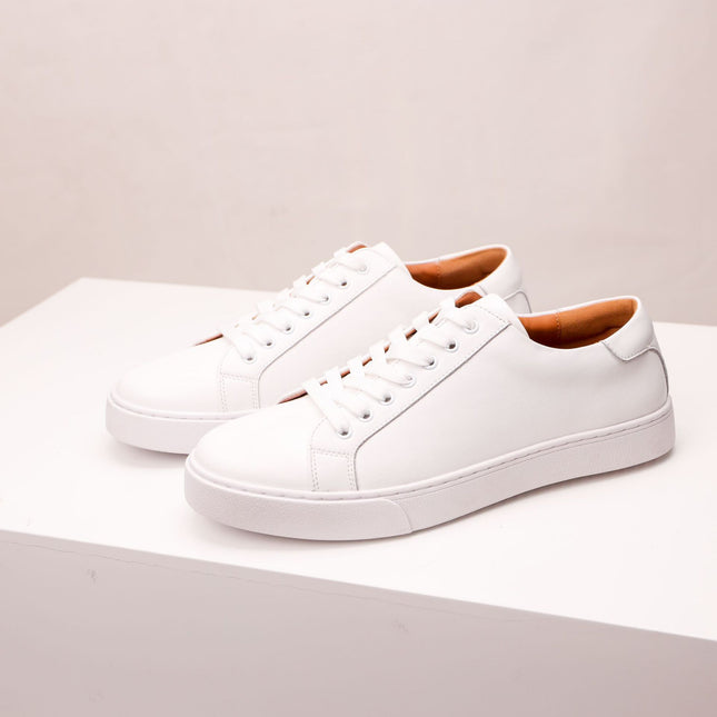 plus size Vintage Men's White Shoes All-match Sneakers Business Casual Leather Shoes Men's Leather Soft Sole Board Shoes Cross-border Men's Shoes