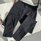 Black [pants] / S