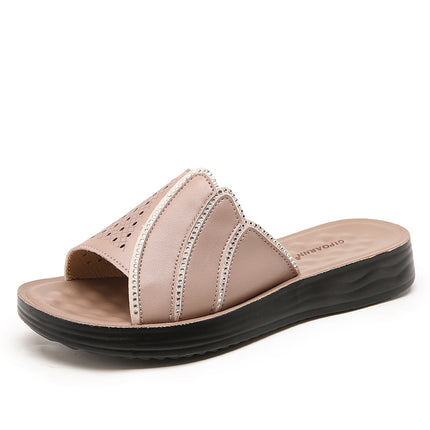 Mom's Slippers for Women 2026 New Summer Outdoor Wear for Middle-Aged and Elderly People with Soft Soles and Non-Slip Outdoor Slippers for Summer