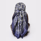 Blue and white porcelain rhyme navy blue