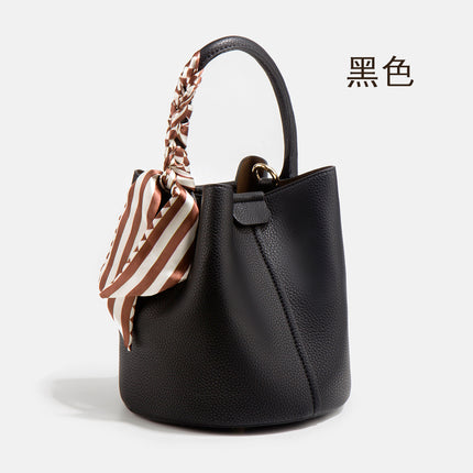 Small Bucket Bag Women's High-End Bag 2024 New Niche Vegetable Basket Women's Bag Super Hot Satchel Crossbody Bag Summer