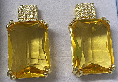 Hot selling source AliExpress original single European and American cross-border high-grade earrings female niche design e7966