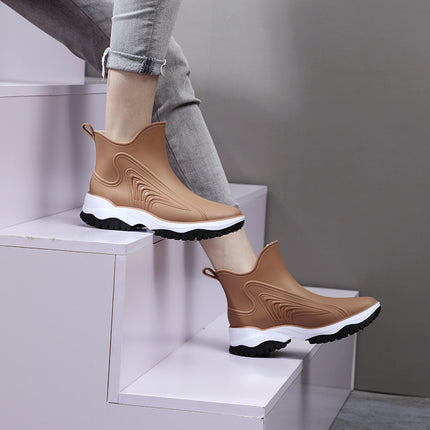 2026 Short-Tube Water Boots for Outdoor Work, Car Washing, Grocery Shopping, Non-Slip Rubber Shoes for Women, Pvc Waterproof Shoes, Rain Boots, Fashionable Style