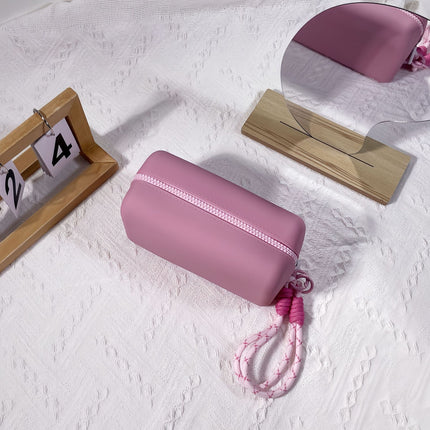 Ready-Made Silicone Cosmetic Bag, Waterproof and Dustproof Storage Bag, Large-Capacity Travel Silicone Cosmetic Bag, Foldable and Easy to Clean