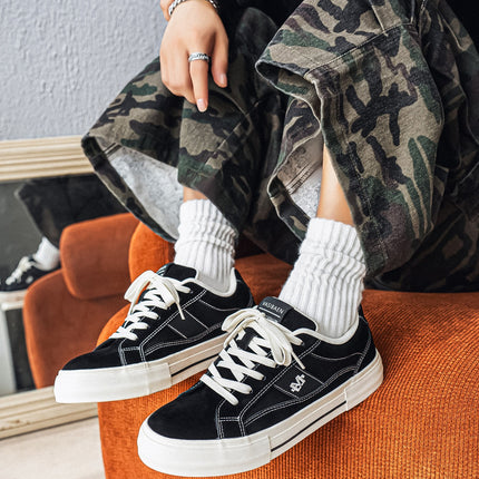 Men's Trendy Canvas Shoes New Low-Top Korean Style Height-Increasing Versatile Hong Kong Style Sports Niche Design Sneakers