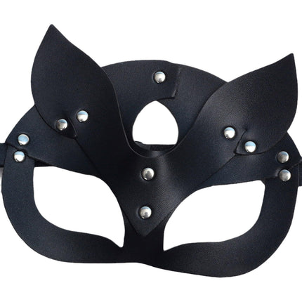 Halloween Masquerade Party Props Leather Studded Flap Heart Shape Fox Mask