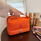 Orange red