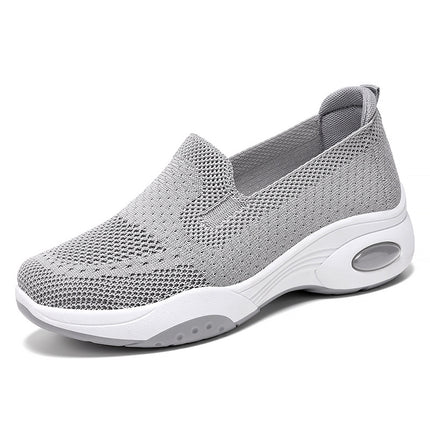 Women's Shoes 2026 Summer New Style Mesh Breathable Casual Slip-On Mesh Shoes Versatile Soft Sole Comfortable Mom Shoes