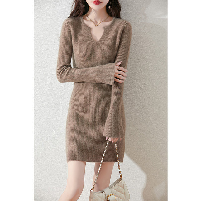 2025 Autumn and Winter V-Neck Women's Drawpack Mid-Length Sweater Slim-Fit Slimming Knitted Western-style Long Wool Dress