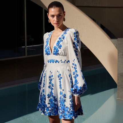 2025 Cross-Border European and American Long-Sleeved Sun Protection Swimsuit Floral Beach Vacation Split New Beach Skirt Suit 25325