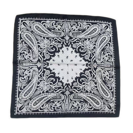 Simulated Silk Printed Silk Scarf for Women, Korean Cashew Leopard Print Headscarf, Four-Season Scarf, Professional Scarf Wholesale