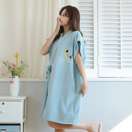 Women's bath towel can be worn and wrapped soft absorbent thick long sleeve lace-up bathrobe beauty salon home wear internet celebrity bathrobe