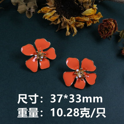 Foreign Trade Hot French Retro Earrings Niche Design Fresh Flower Enamel Earrings Qingdao Middle Ancient Jewelry