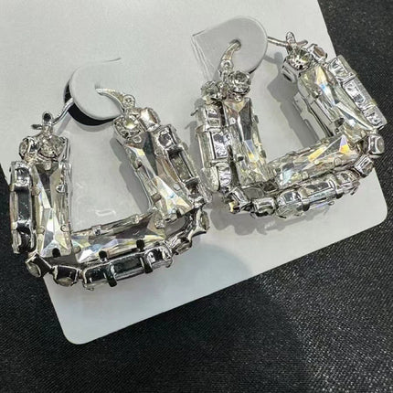 Cross-border European and American Earrings Niche Design Sense New Earrings Hong Kong Style Retro Ear Buckle Elegant Niche Exaggerated Earrings