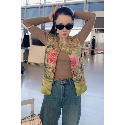 Petite New Chinese Style Retro National Style Old Money Tang Suit Green Button Vest 2024 Early Spring New Women's Clothing