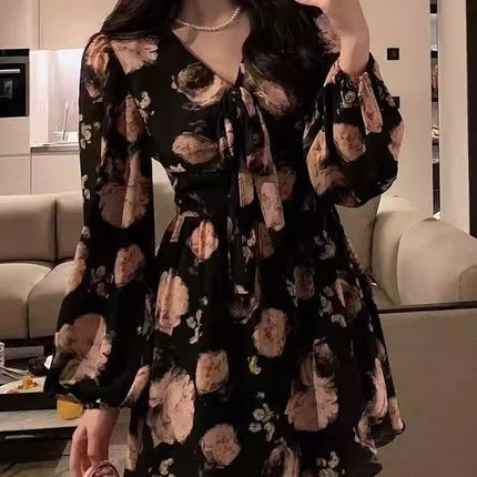 Light Luxury and Classy Sweet Retro Rose Print Long-Sleeved Elegant Waist Dress Classy Slim Floral Skirt