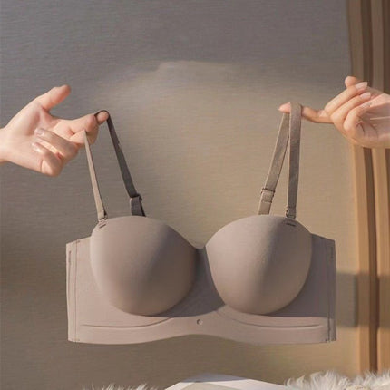 Half-Cup Seamless Strapless Bra with Beautiful Back, Wireless Push-Up Bandeau, Adjustable Sexy Bra with Detachable Shoulder Straps for Women