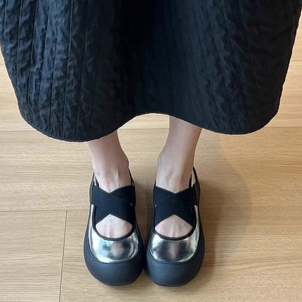 2026 Summer New Style Black Flat Leather Shoes Thick-Soled Retro Style Round-Toe Cross-Strap Mary Jane Shoes for Women