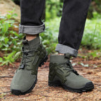 Army green / 38