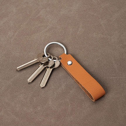 Spot Retro Cowhide Rope Leather Keychain Car Men and Women Personality Creative Leather Key Chain Pendant Key Rope