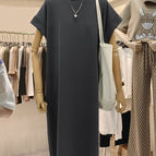 solid color [dark gray]] / M