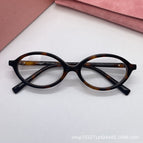 Tortoiseshell flat light