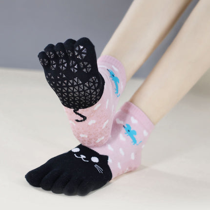 2025 new yoga socks non-slip professional women's five-finger socks pilates socks indoor sports fitness toe socks